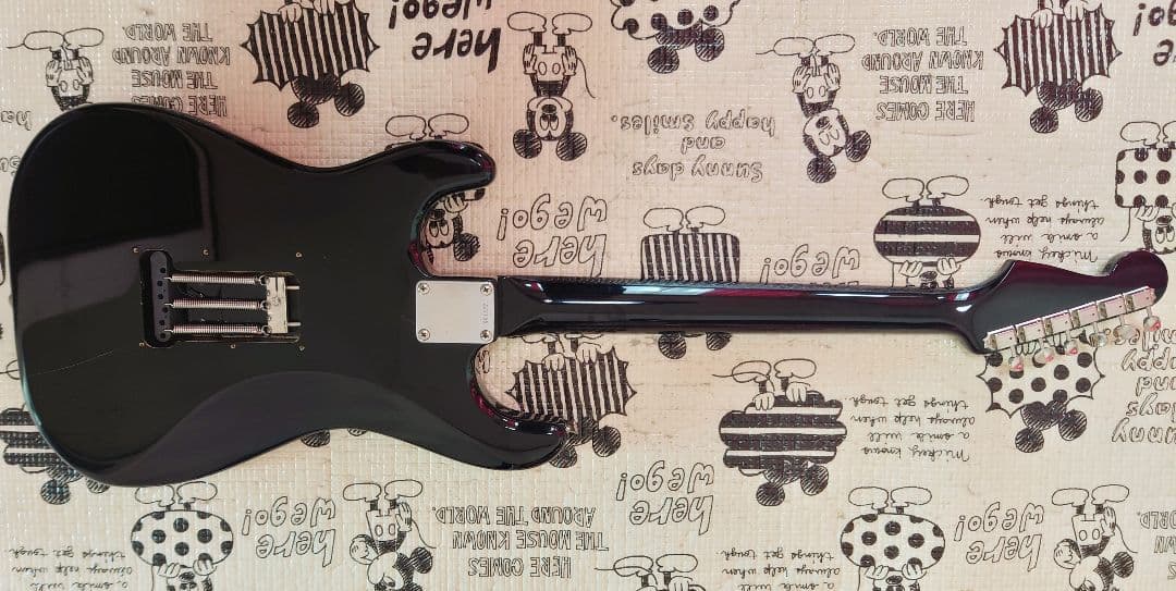 TOKAI Custom ブラックエレキギター　改