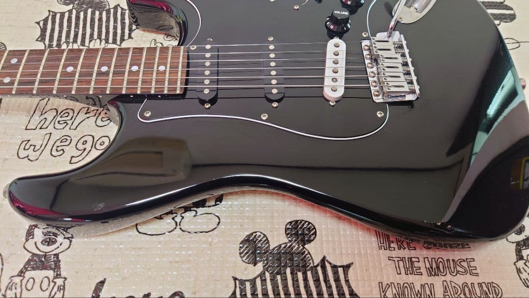 TOKAI Custom ブラックエレキギター　改