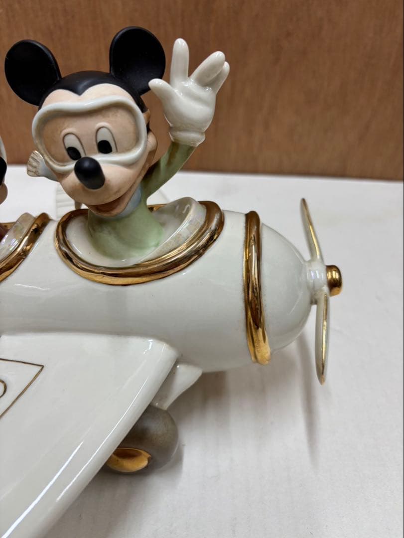 ディズニー レノックス フライング ハイ ウィズ ミッキー & ミニー
