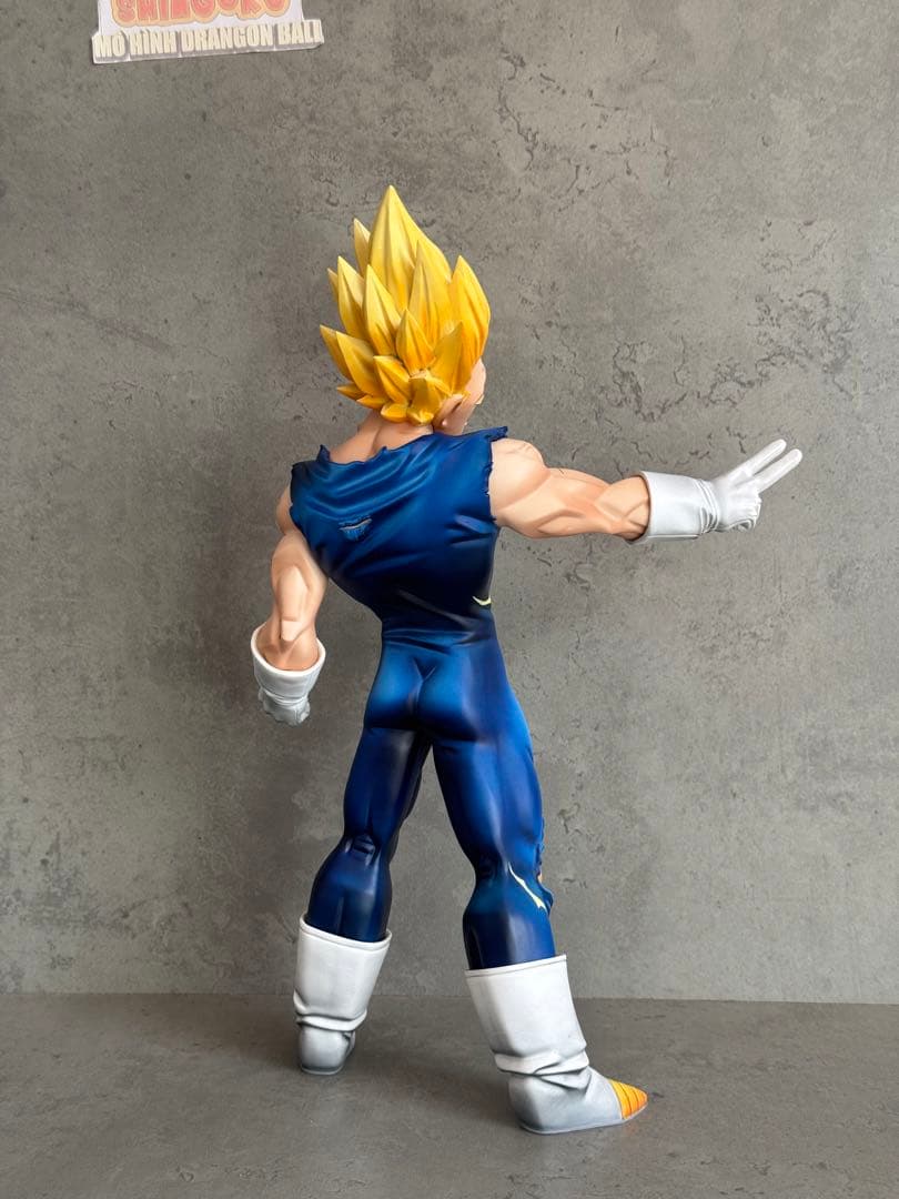 ドラゴンボール　ベジータ フィギュア ポーズ