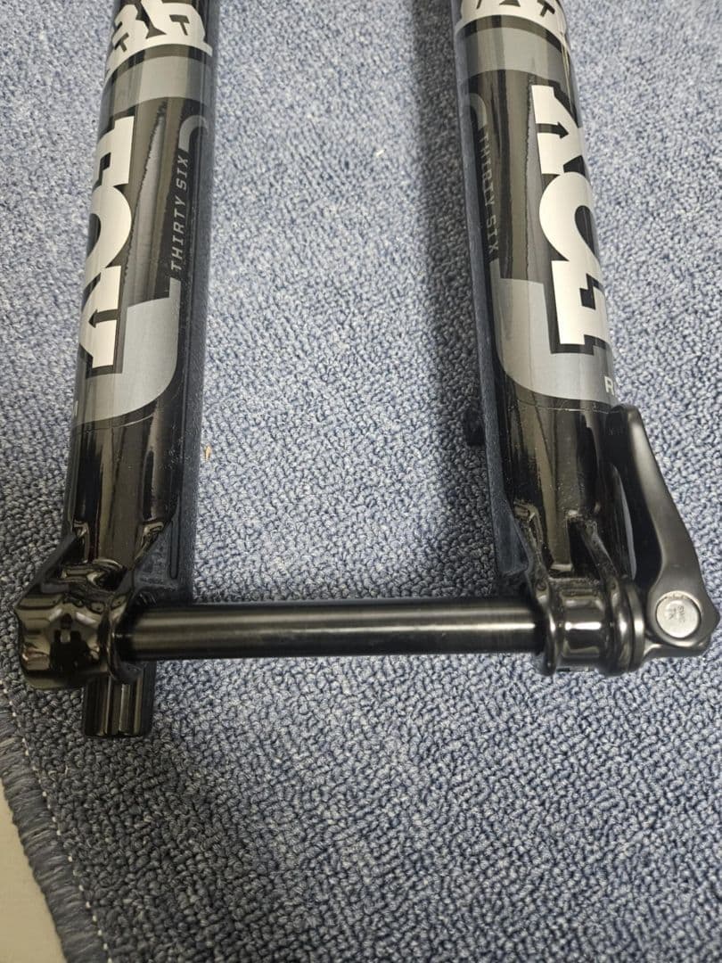 新品 FOX Rhythm 29インチ 160mm 36 サスペンション