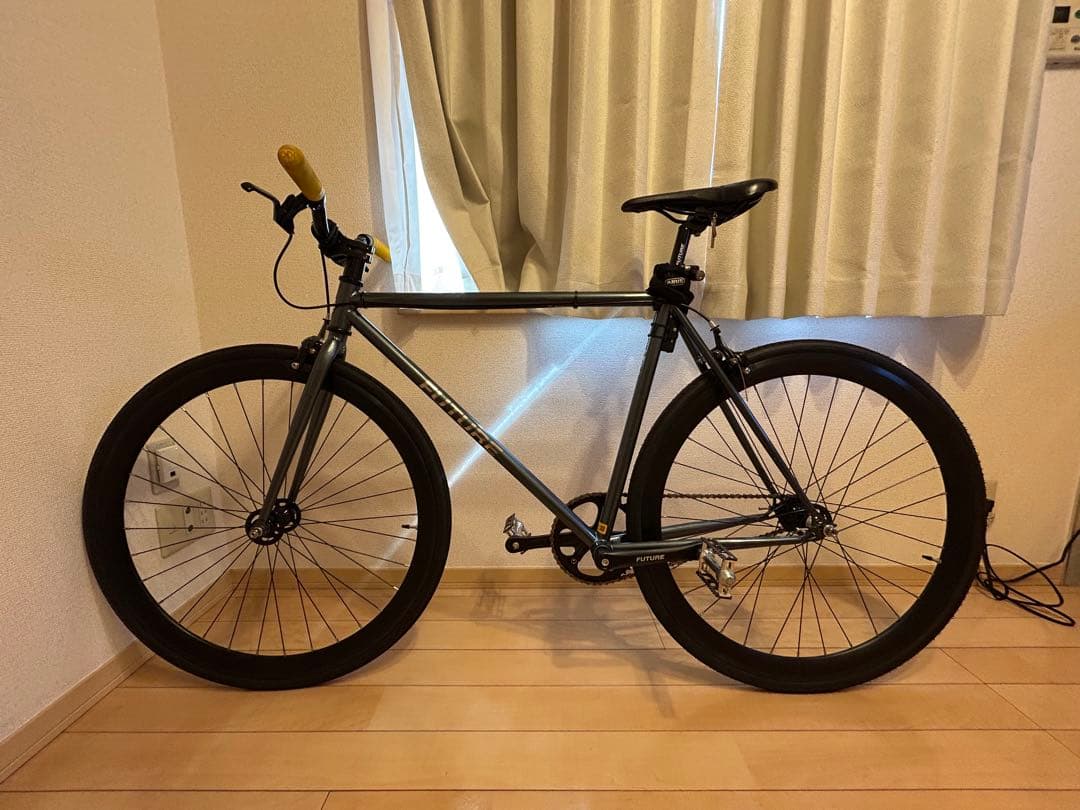 HI-ROピストバイク　クロスバイク　FUTURE BIKE 700C