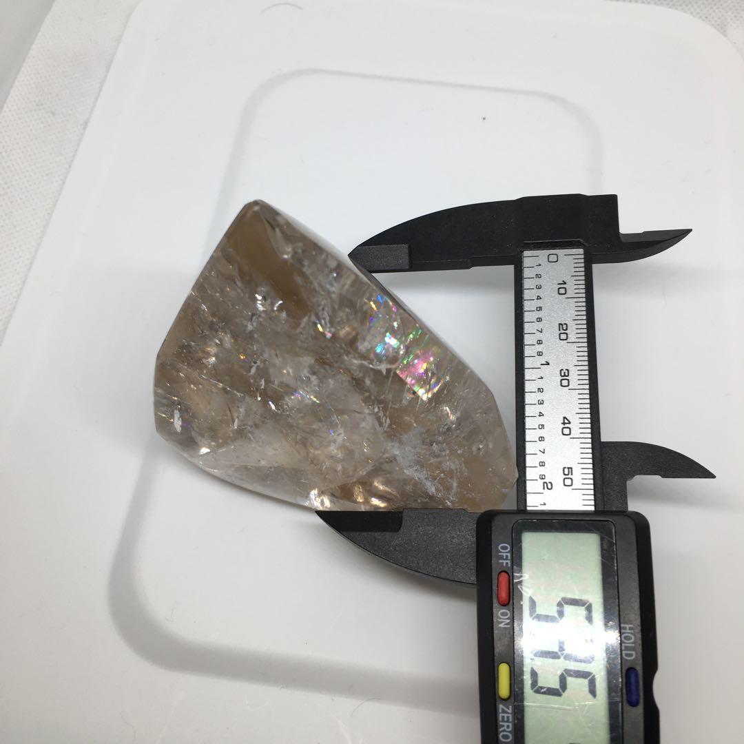 レインボークォーツ(アイリスクォーツ)✨️原石✨️虹キラキラの逸品✨