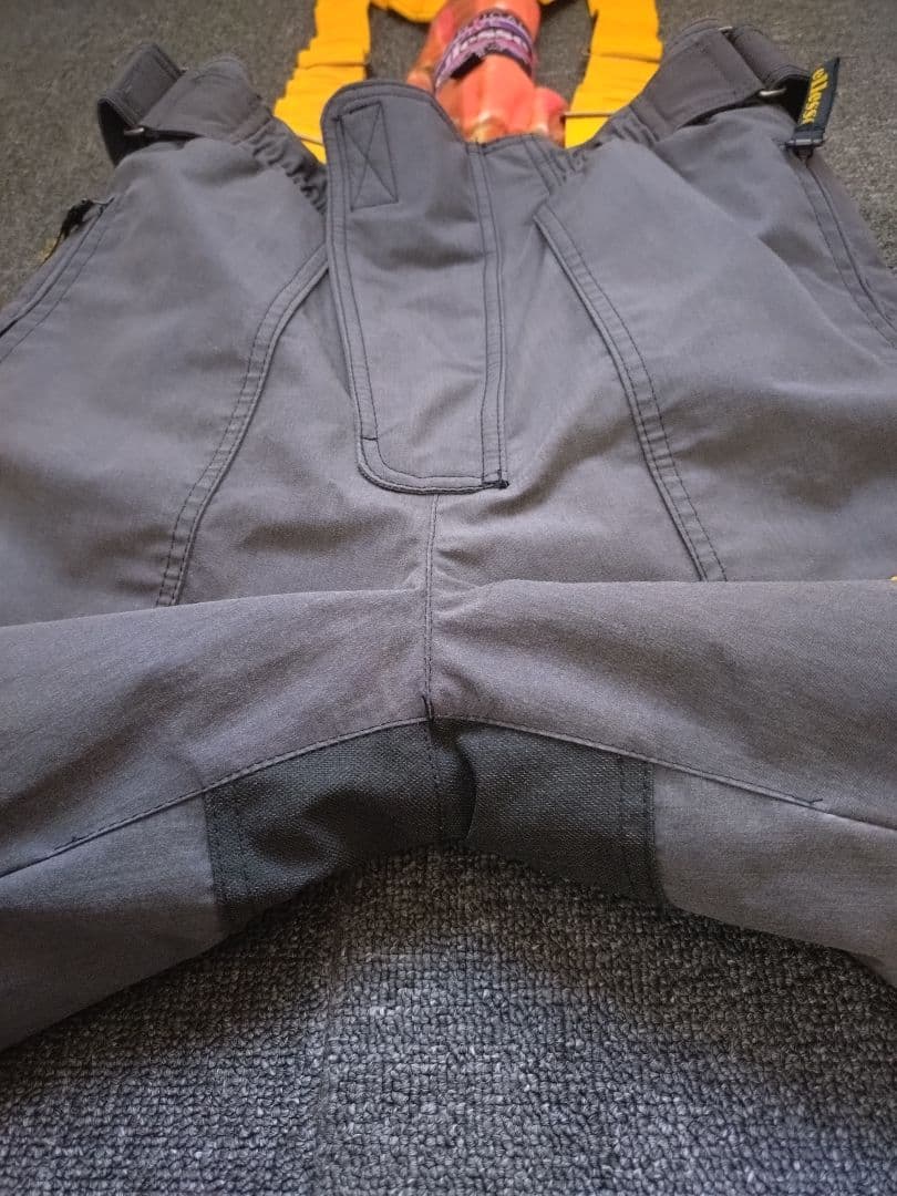 ellesse ヴィンテージ　スキーウェア上下セット　サイズM