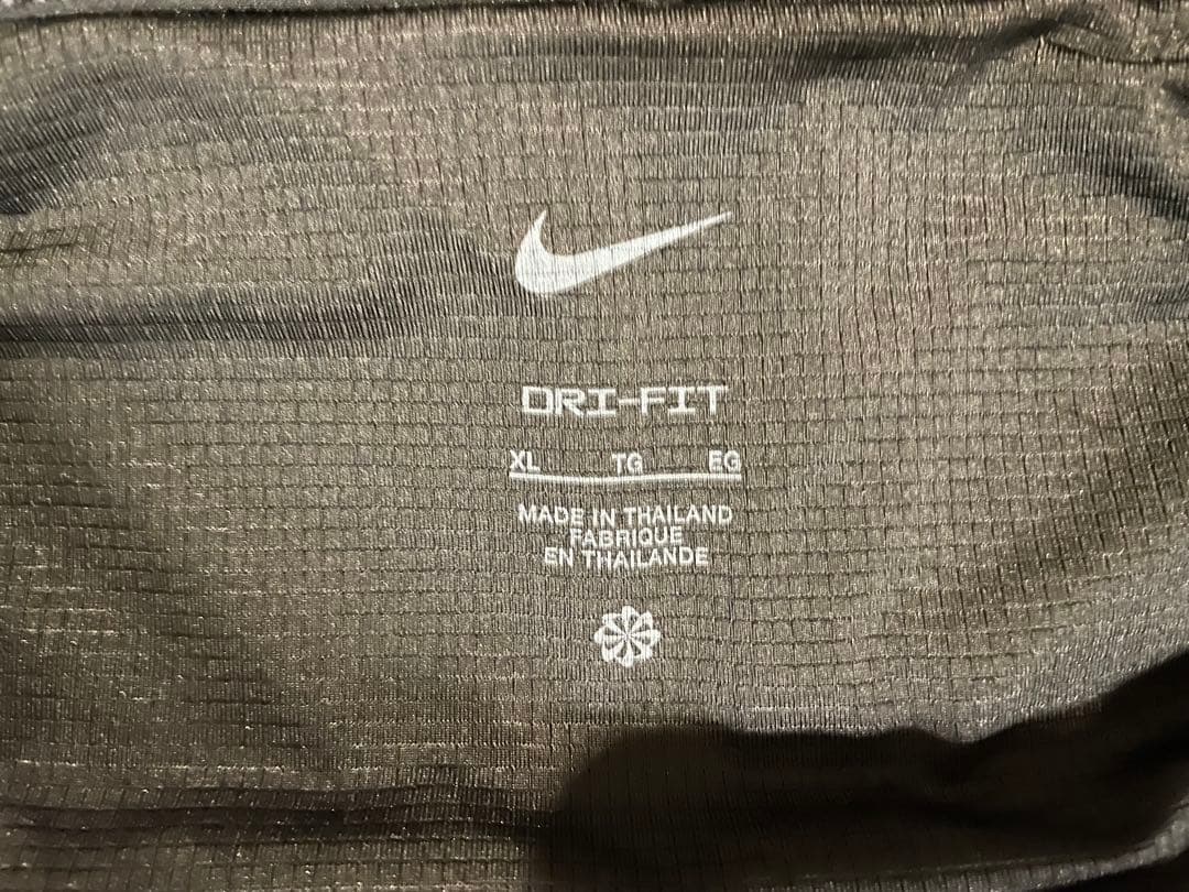 NIKE ランニングウェア　タンクトップ　パンツ　スリーブ