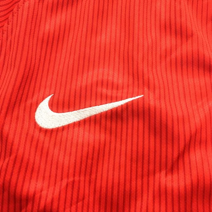 NIKE イングランド代表　ホームユニホーム　Mサイズ　オーセンティック　赤色
