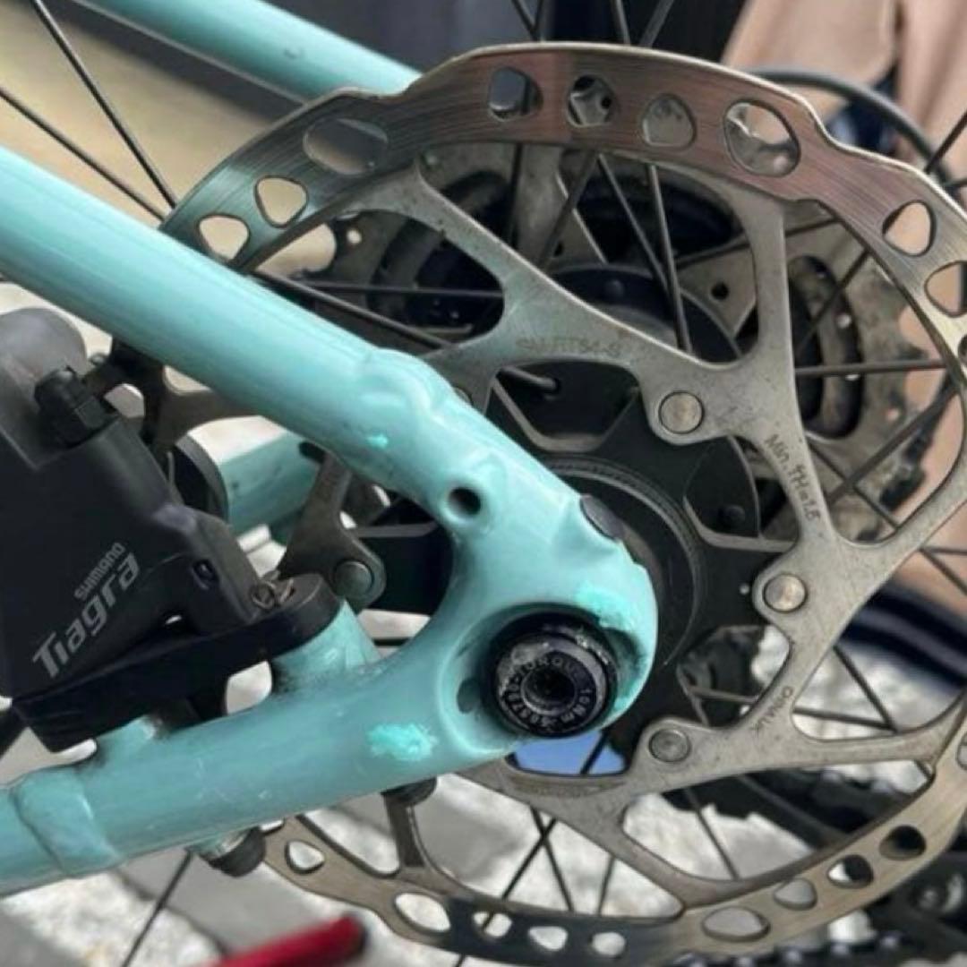 TREK ドマーネAL4 49サイズ　カーボンホイール、チューブレスタイヤ装備