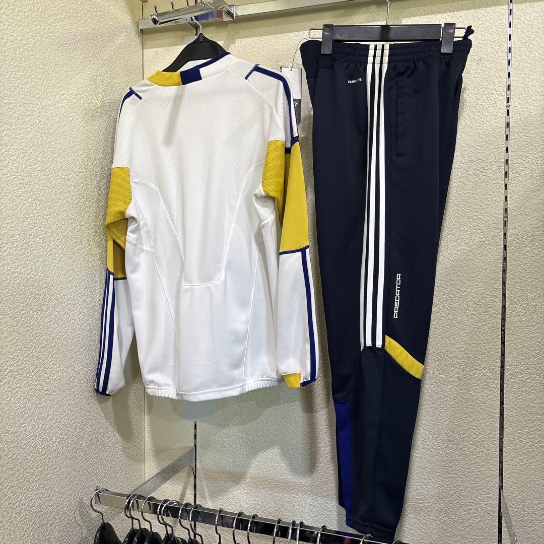 アディダスプレデターウェア新品レア