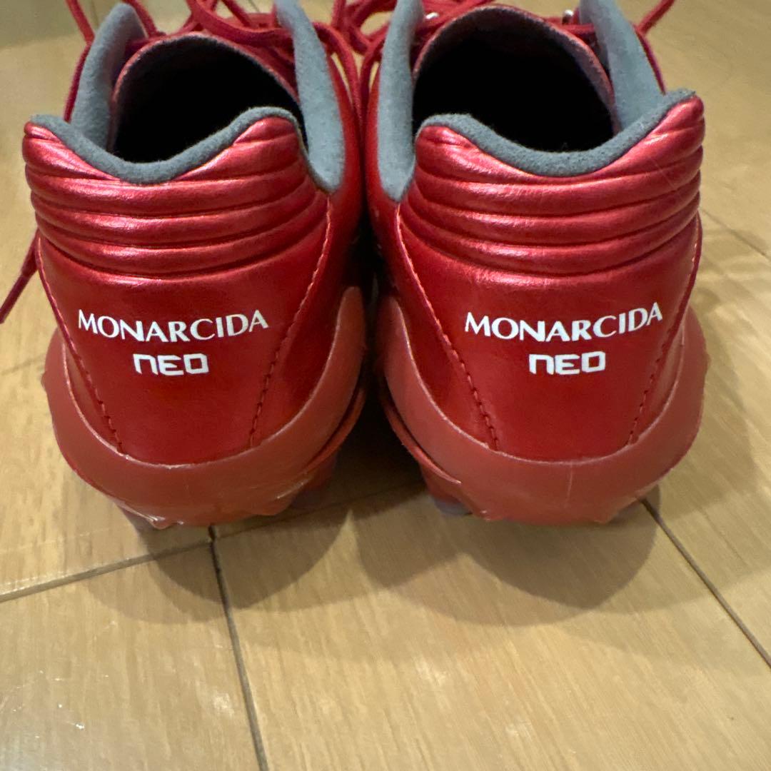 Mizuno Monarcida Neo III Proレッド スパイク