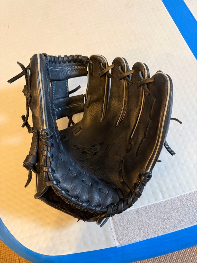 SELECT 9 Professional 軟式グローブ 黒　坂本勇人モデル