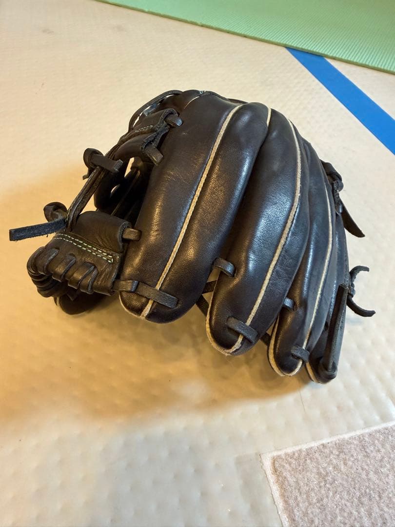 SELECT 9 Professional 軟式グローブ 黒　坂本勇人モデル
