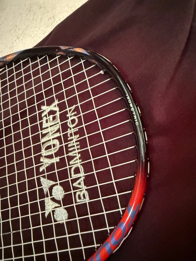 YONEX ASTROX 77 TOUR バドミントンラケット