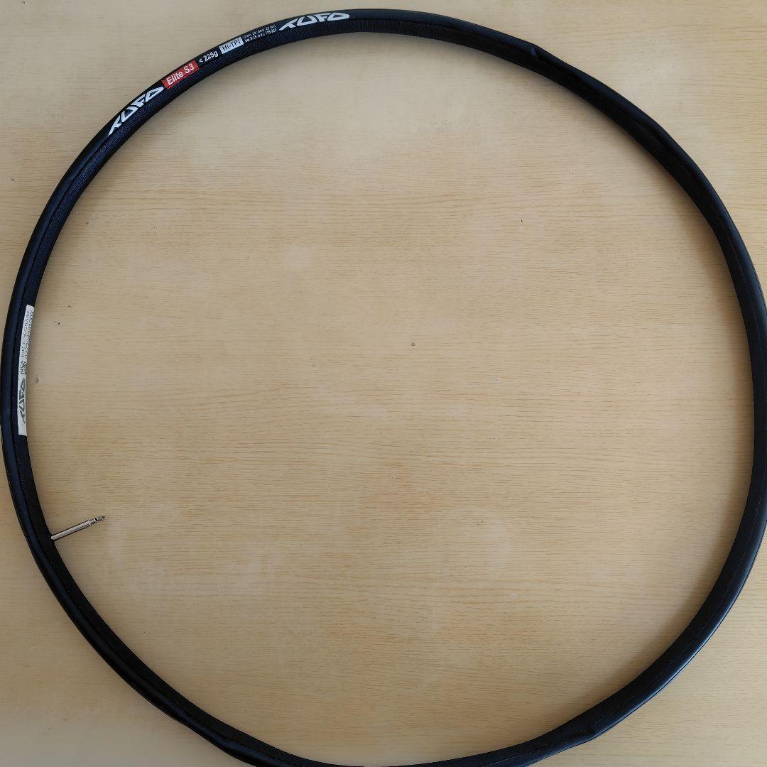 TUFO チュブラータイヤ700c　23mm 1本