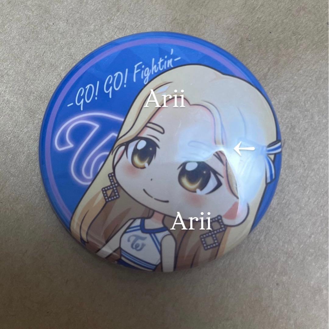 TWICE サナ gogo fightin 缶バッジ