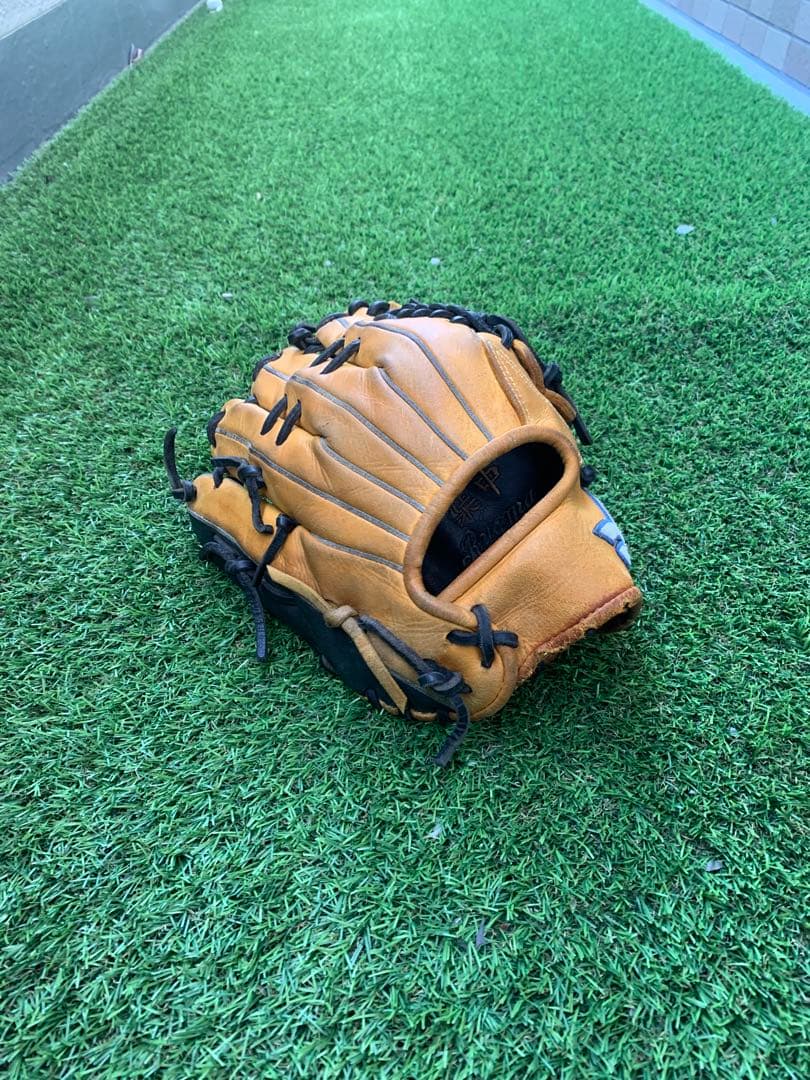 グロム　軟式ジュニア外野手用グラブ
