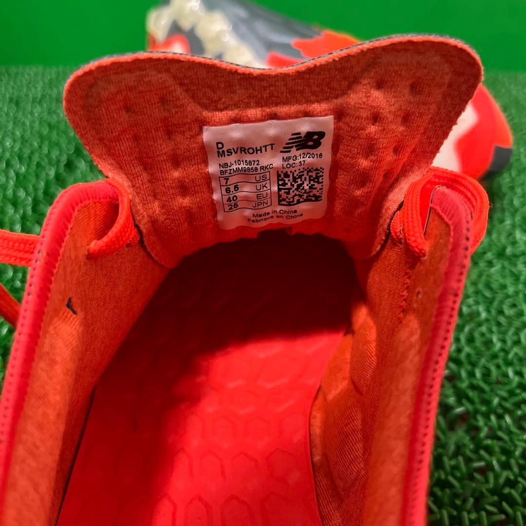 ニューバランス サッカースパイク ビザロ PRO HG D グレイ×オレンジ