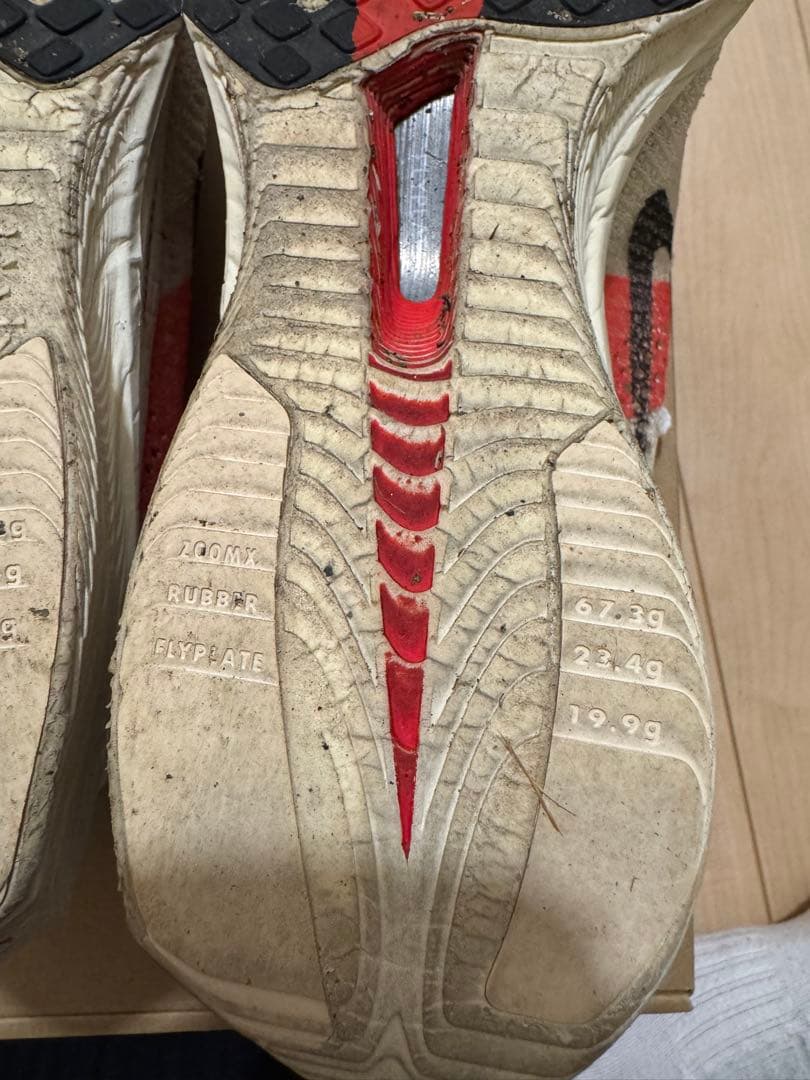 Nike ヴェイパーフライ３　２７.５