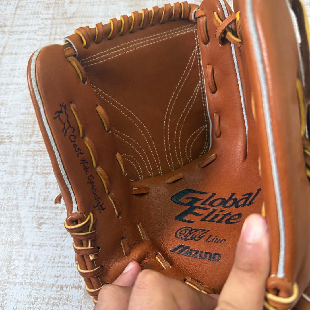 Mizuno グローバルエリート　硬式　投手用グローブ　サイン入り