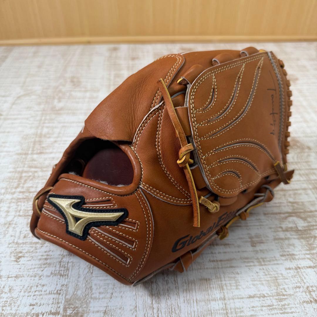 Mizuno グローバルエリート　硬式　投手用グローブ　サイン入り