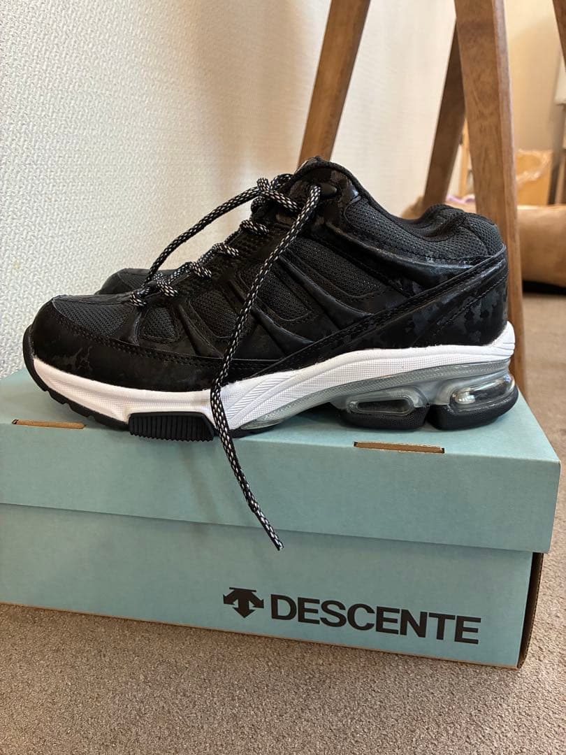 DESCENTE D-F-ZERO フィットネスシューズ 23.5cm