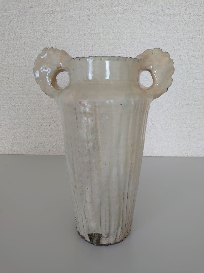 吉田明(物故)作 銘「貴焔」粉引耳付花生 / 共箱