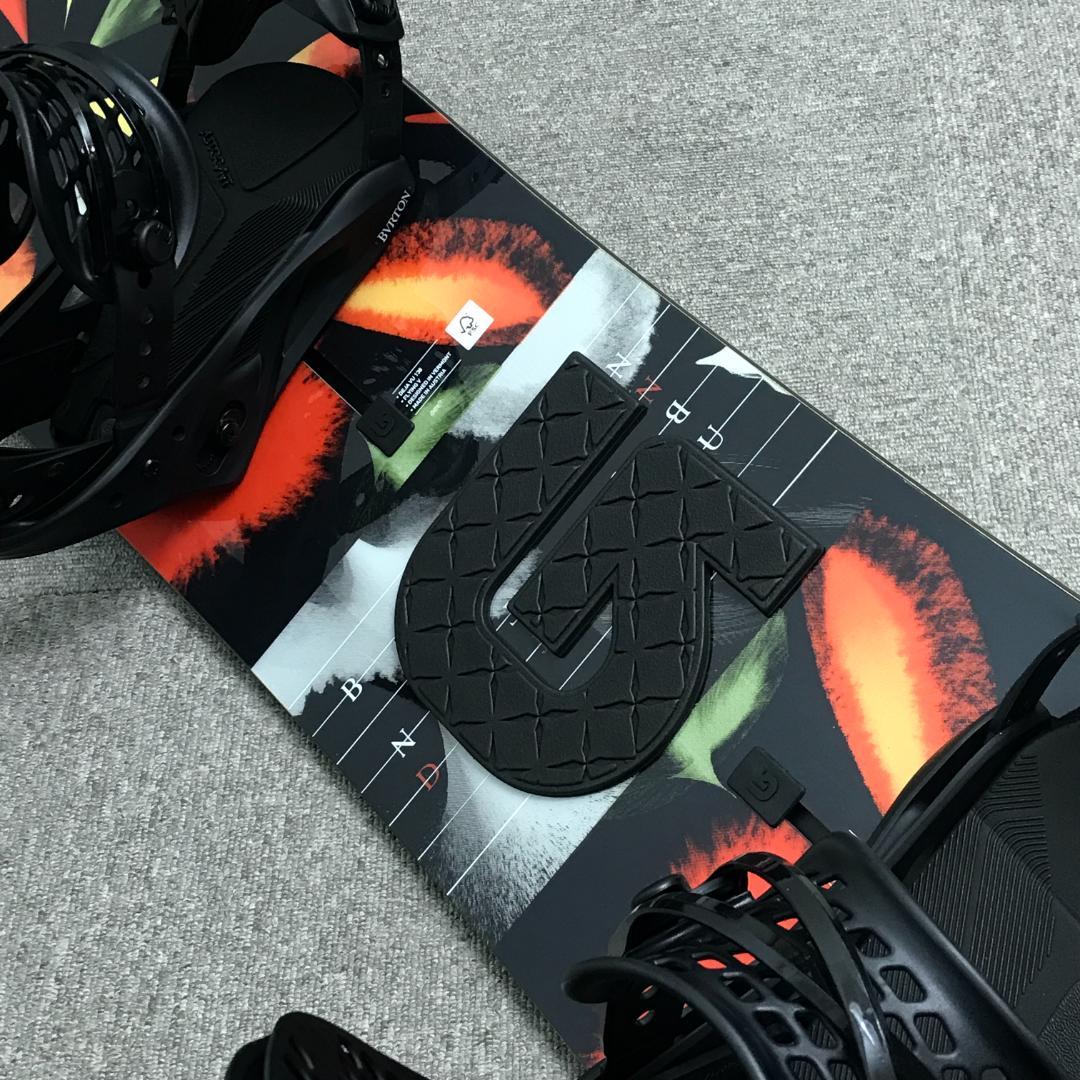 16万セット■美品■全部BURTON ボード ビンディング ブーツ ケース