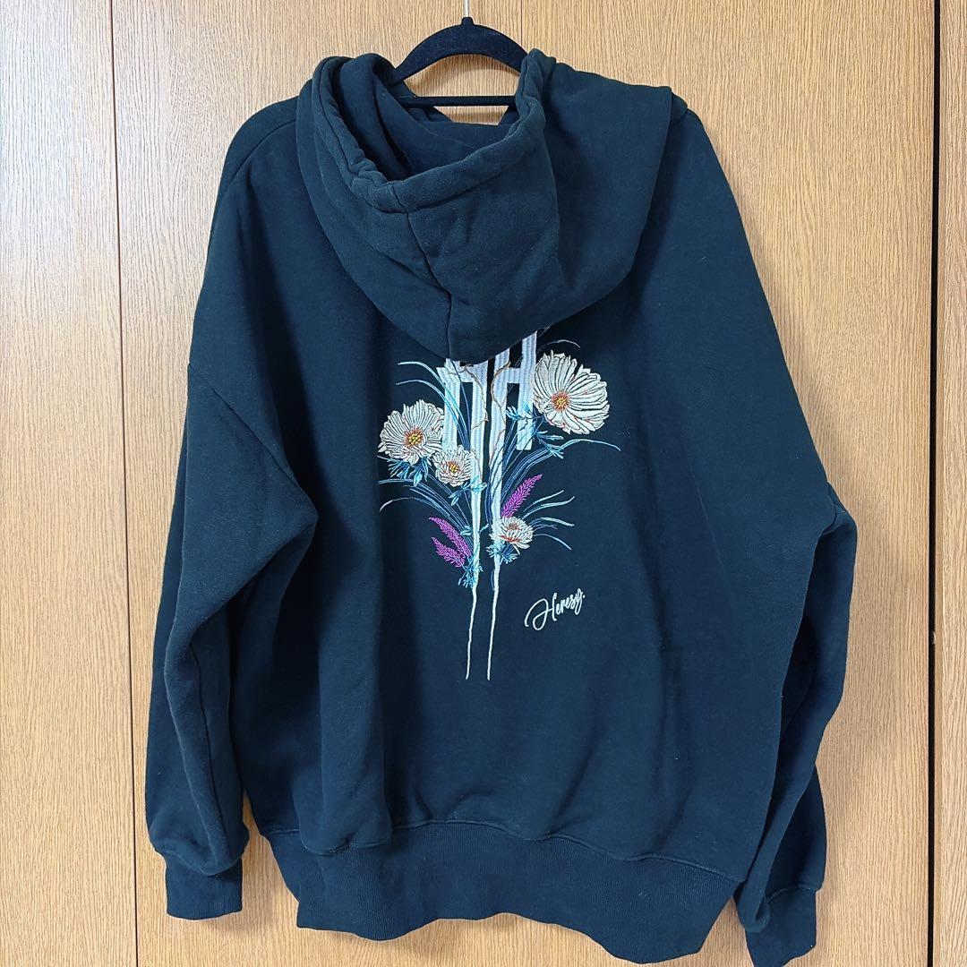 the GazettE 20周年 刺繍パーカー L/XL