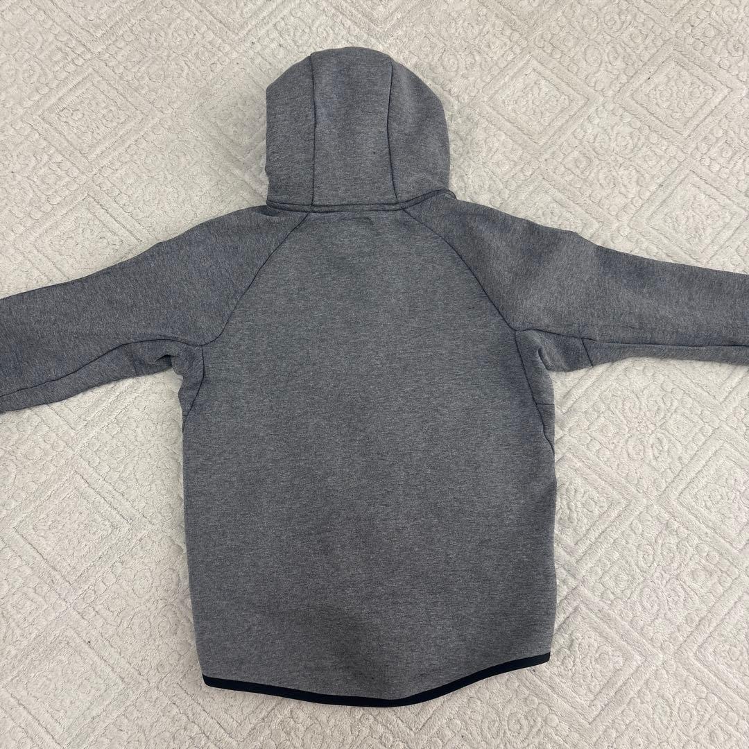 Nike テックフリース　セットアップ グレー