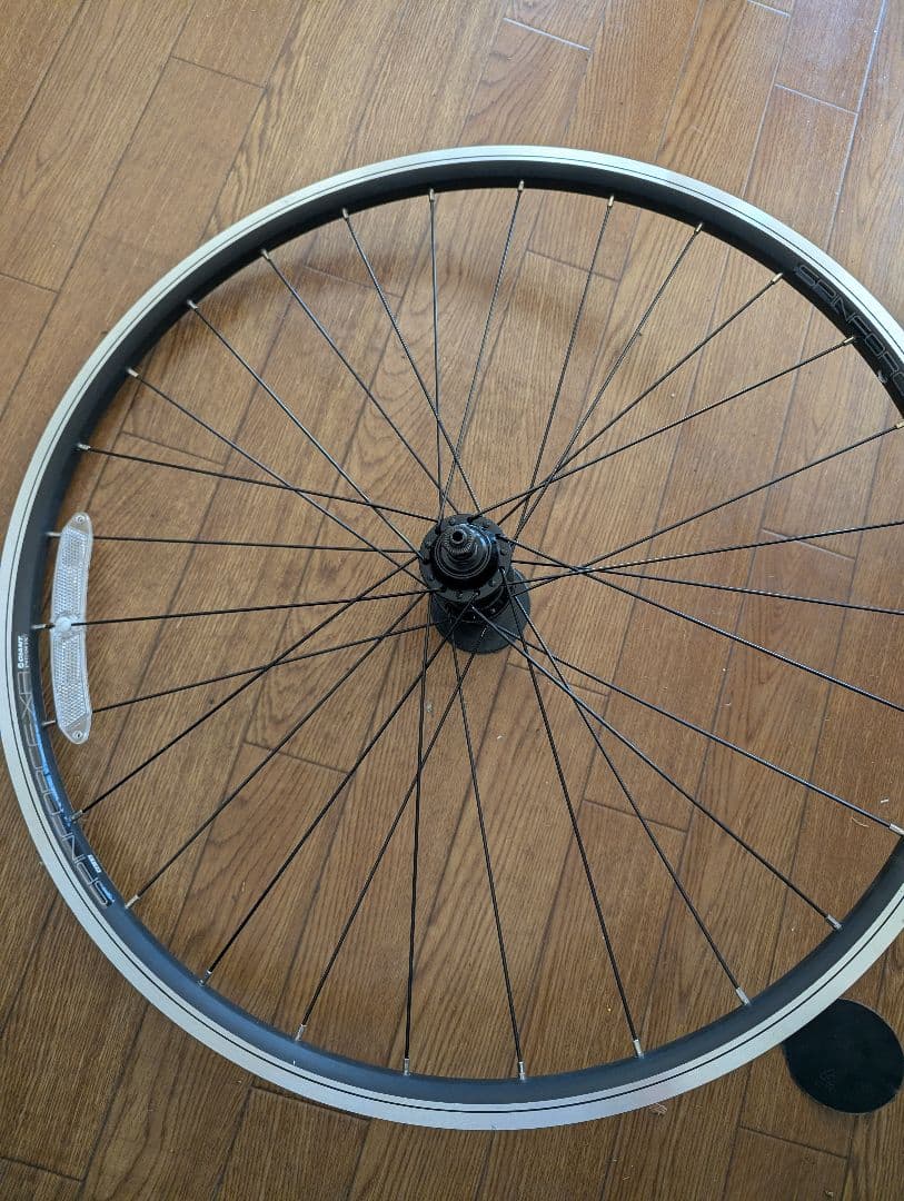 【user_f3941691】未使用　GIANT　リア完組ホイール