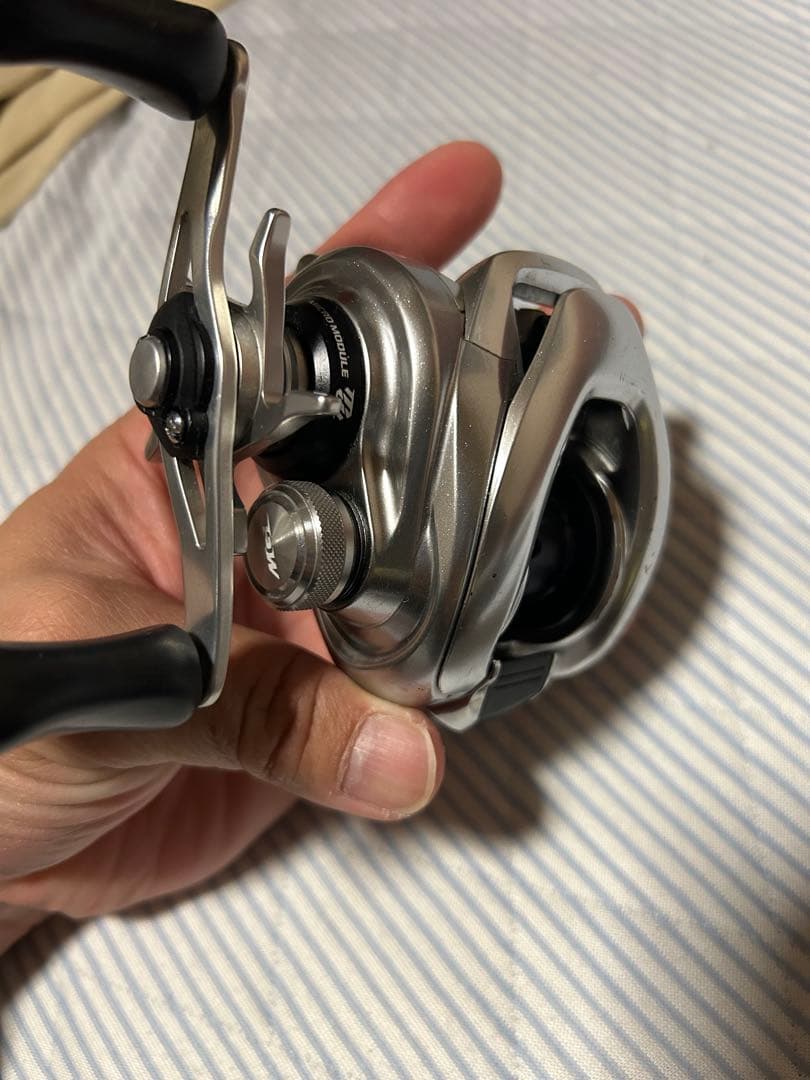 Shimano nium MGL HG LEFT ベイトリール　16
