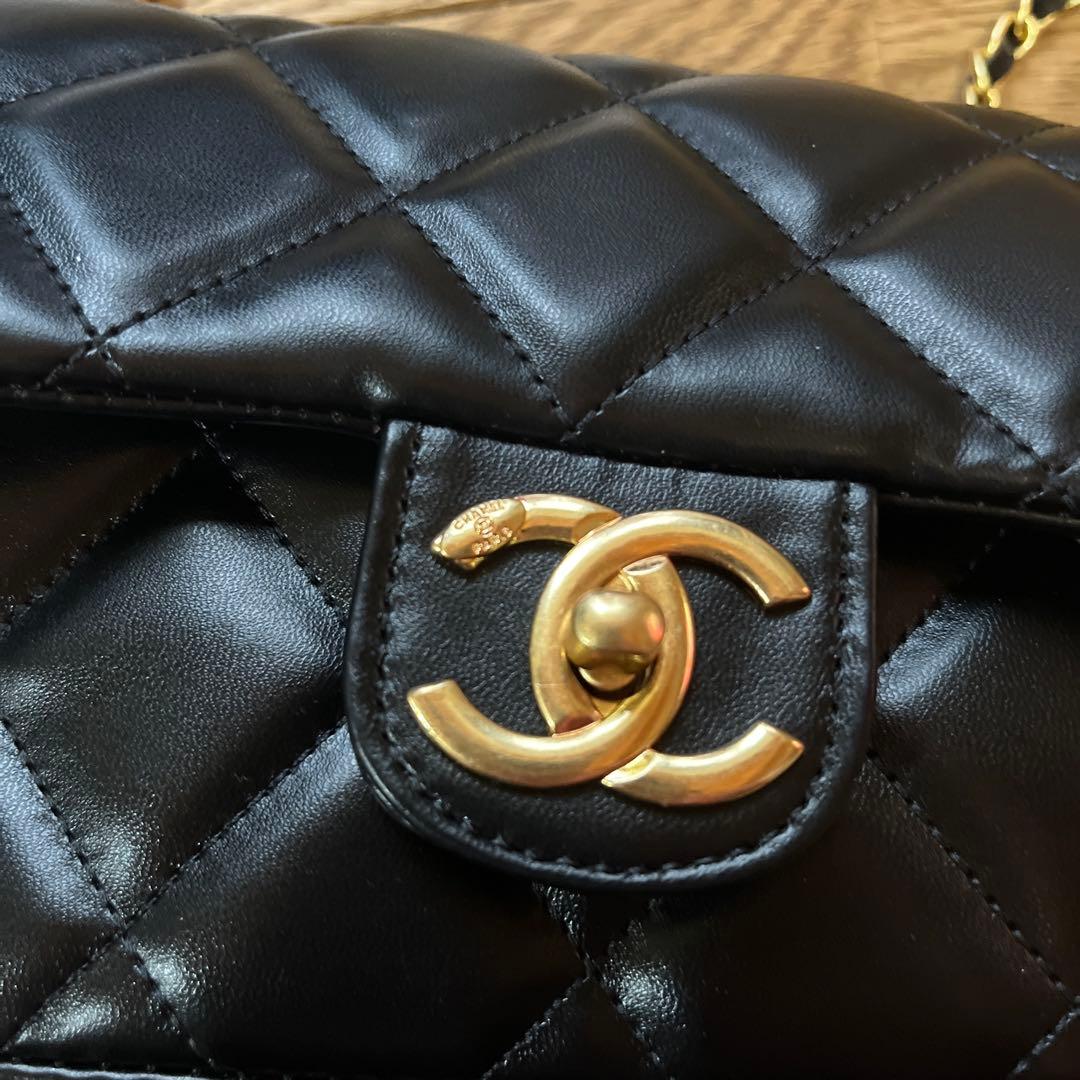 CHANEL キルティングショルダーバッグ　ハートチェーン　ノベルティー