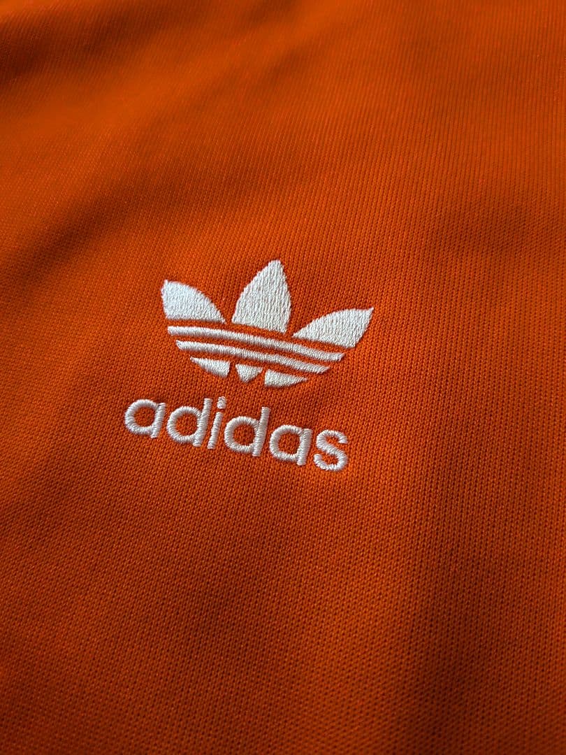 adidas オランダ代表ジャージ オレンジスリーライン
