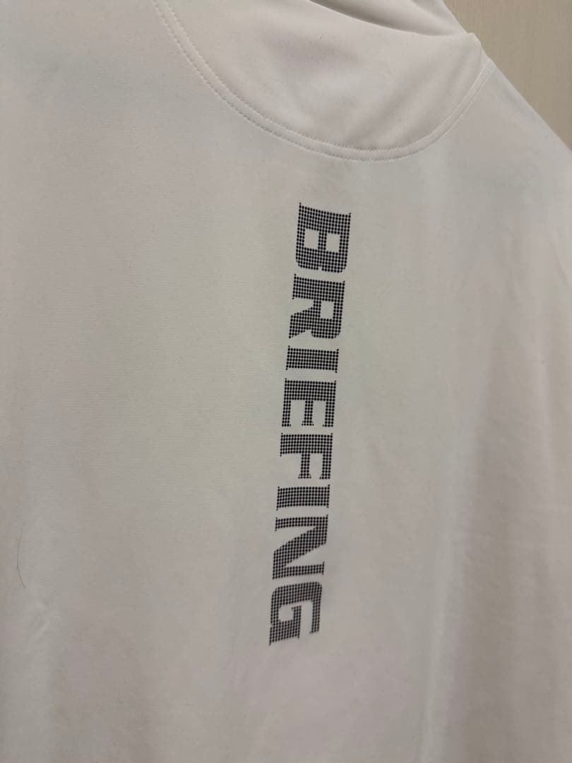 新品タグ付き　BRIEFING WS TOUR HIGHNECK ホワイト　L