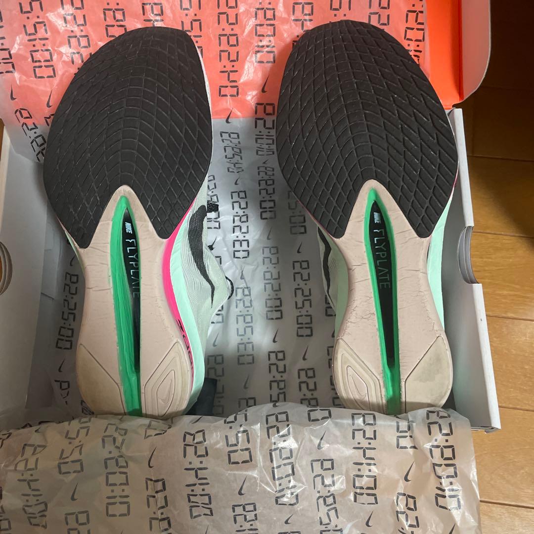 NIKEヴェイパーフライ4