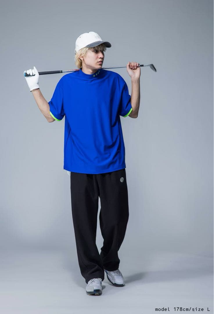 完売品＊定価¥15,000＊ANTIQUA GOLF × STCH＊パンツ