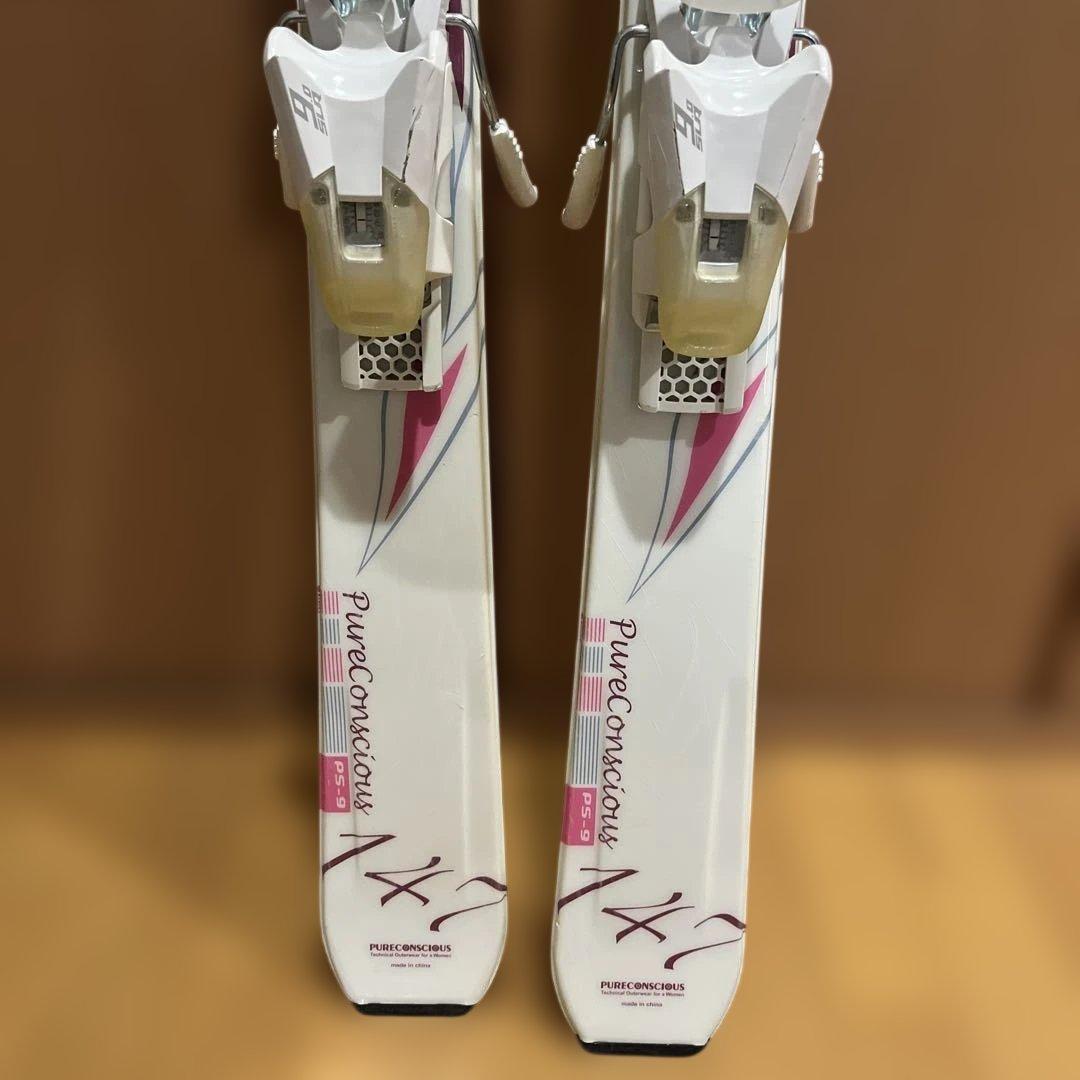 ピュアコンシャス　スキー板 １４７センチ ジュニア　レディース