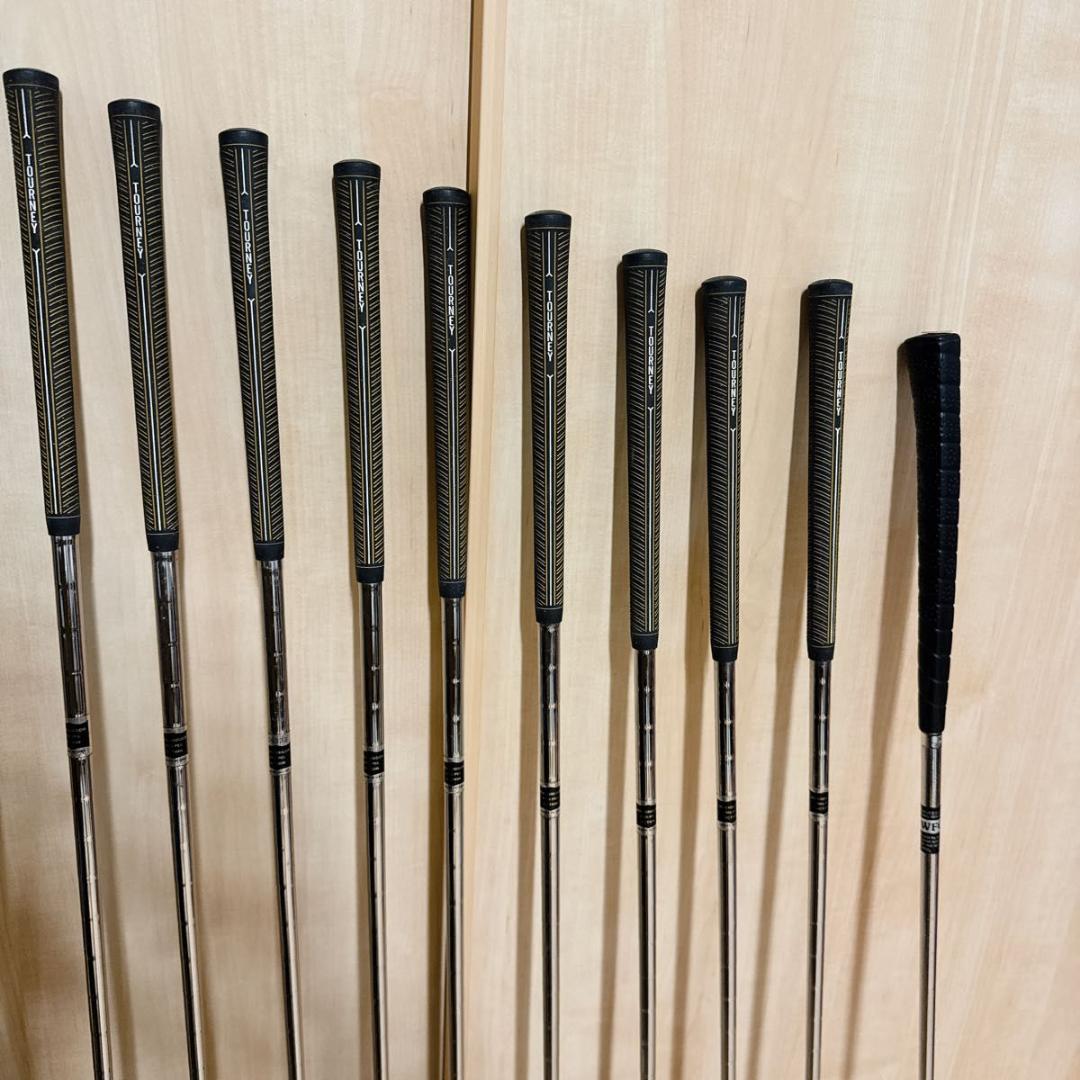 初心者男性用ゴルフクラブ13本セットBRIDGESTONEキャデイバッグ付