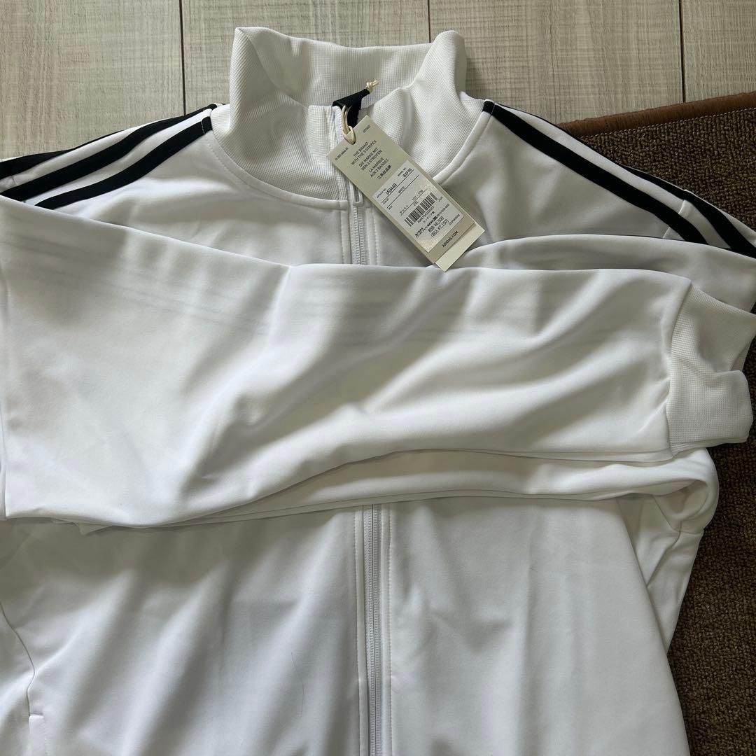 adidas AEROREADY ホワイトジップアップシャツ