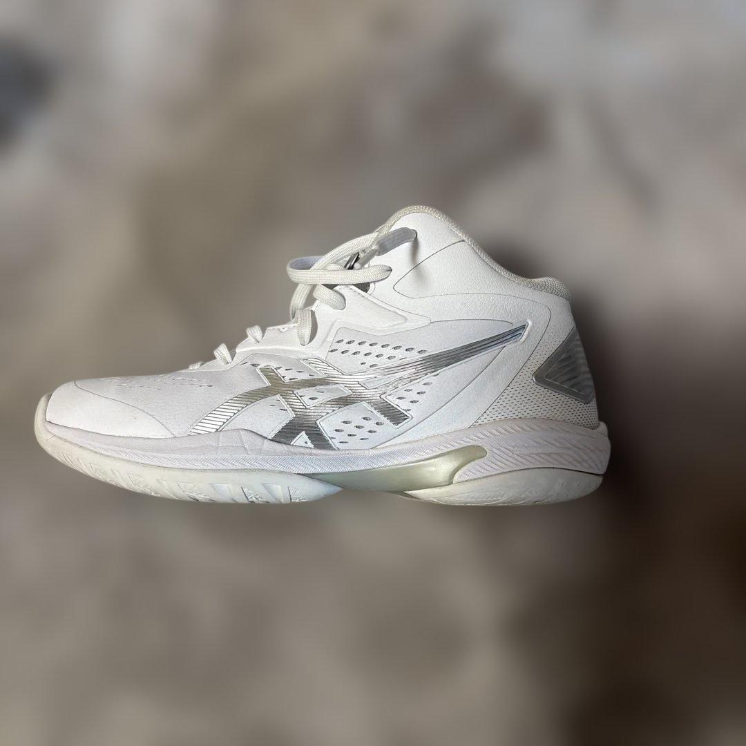 asics バスケットボールシューズ ホワイト ハイカット　25.0㎝