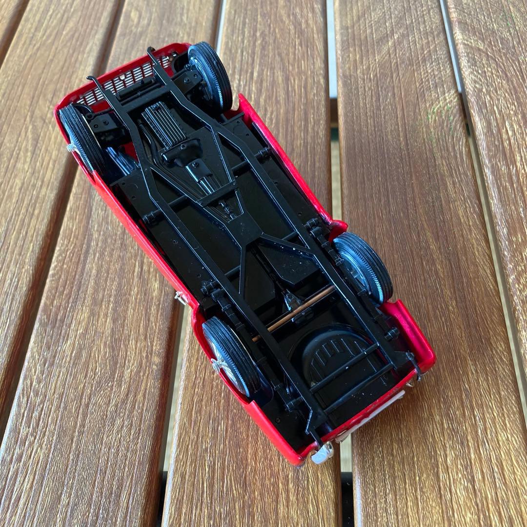 TS76 VOLLMER 3801 建物 & トライアンフ TR3A 完成品