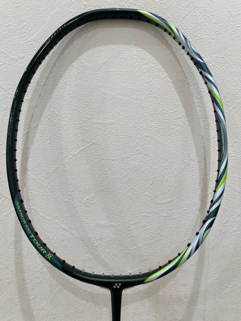 ASTROX 100 TOUR VA バドミントンラケット