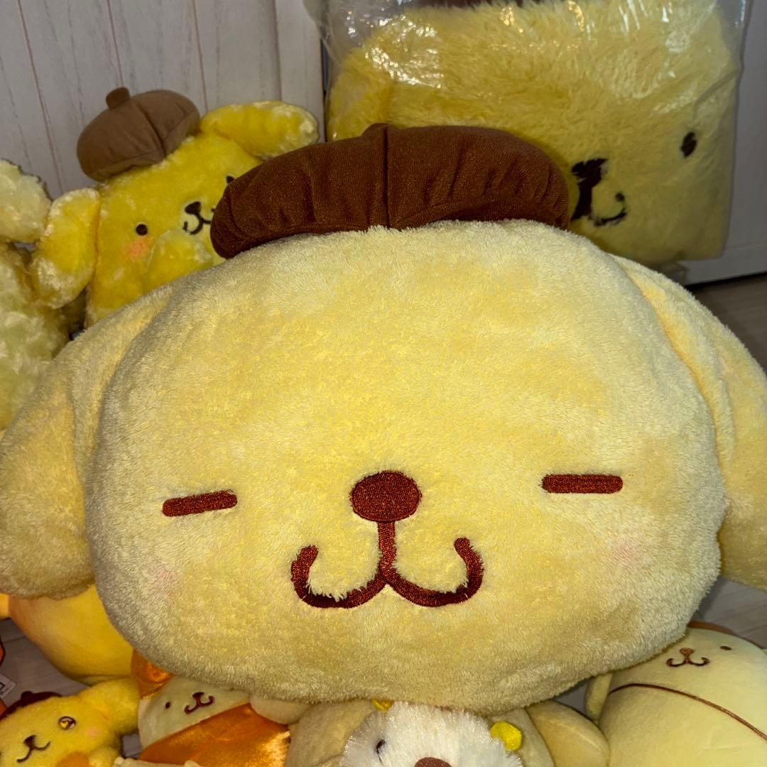 ポムポムプリンぬいぐるみマスコット12点セット。