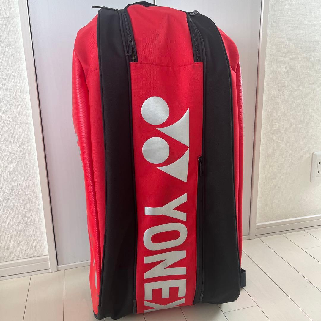 YONEX 限定版 バドミントンバッグ レッド