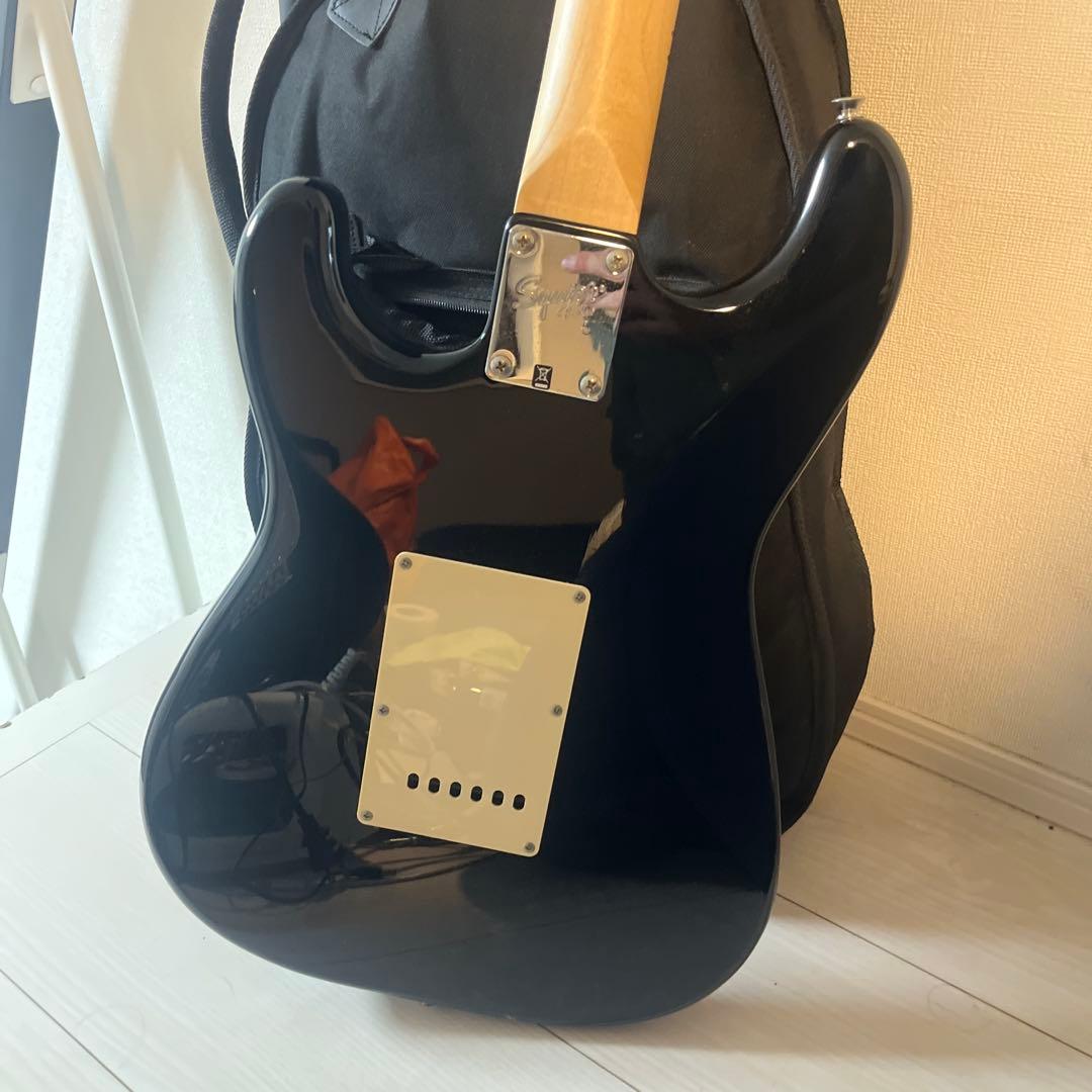 Squier by Fenderストラト/貼りメイプルラージヘッド