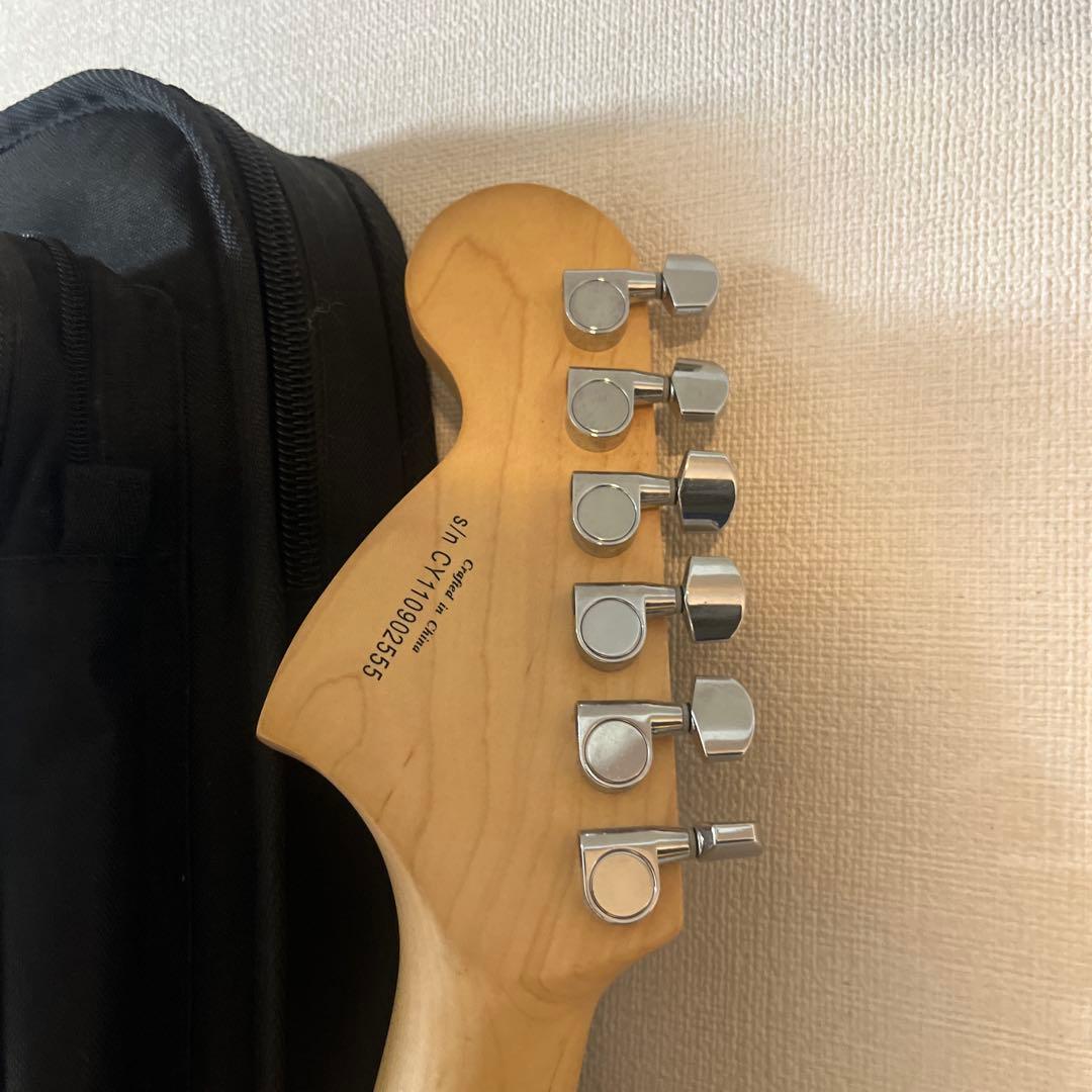 Squier by Fenderストラト/貼りメイプルラージヘッド