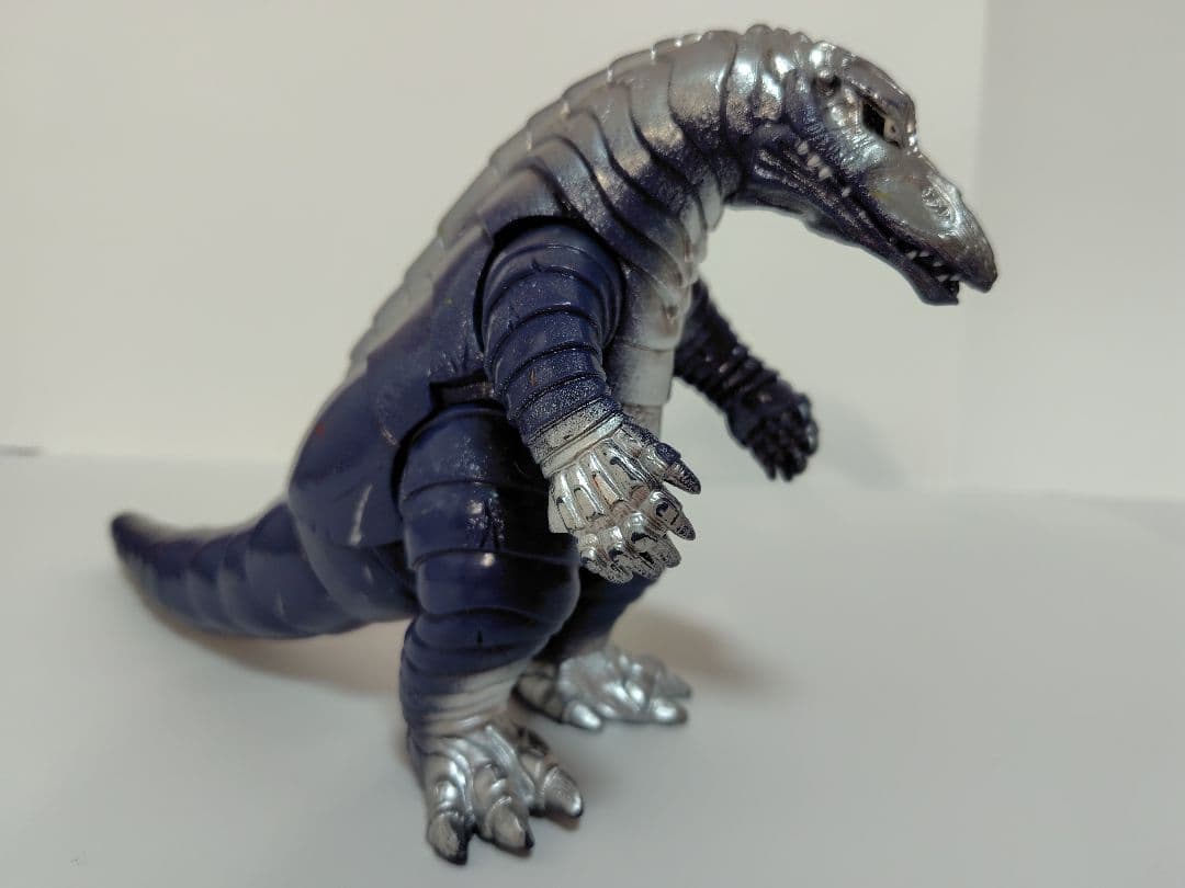 ​【日本製・硬質】ウルトラマンパワード 怪獣ソフビ 5体セット＋おまけ2体付