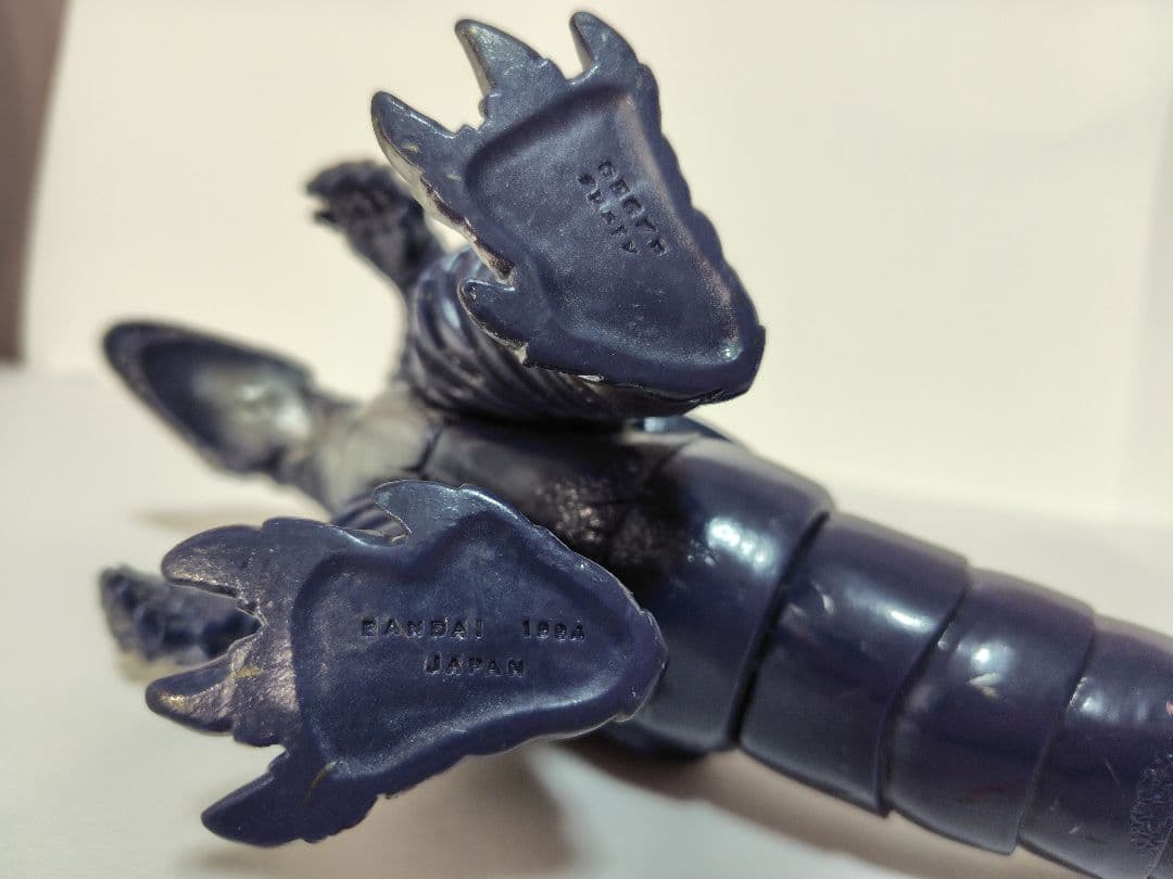 ​【日本製・硬質】ウルトラマンパワード 怪獣ソフビ 5体セット＋おまけ2体付