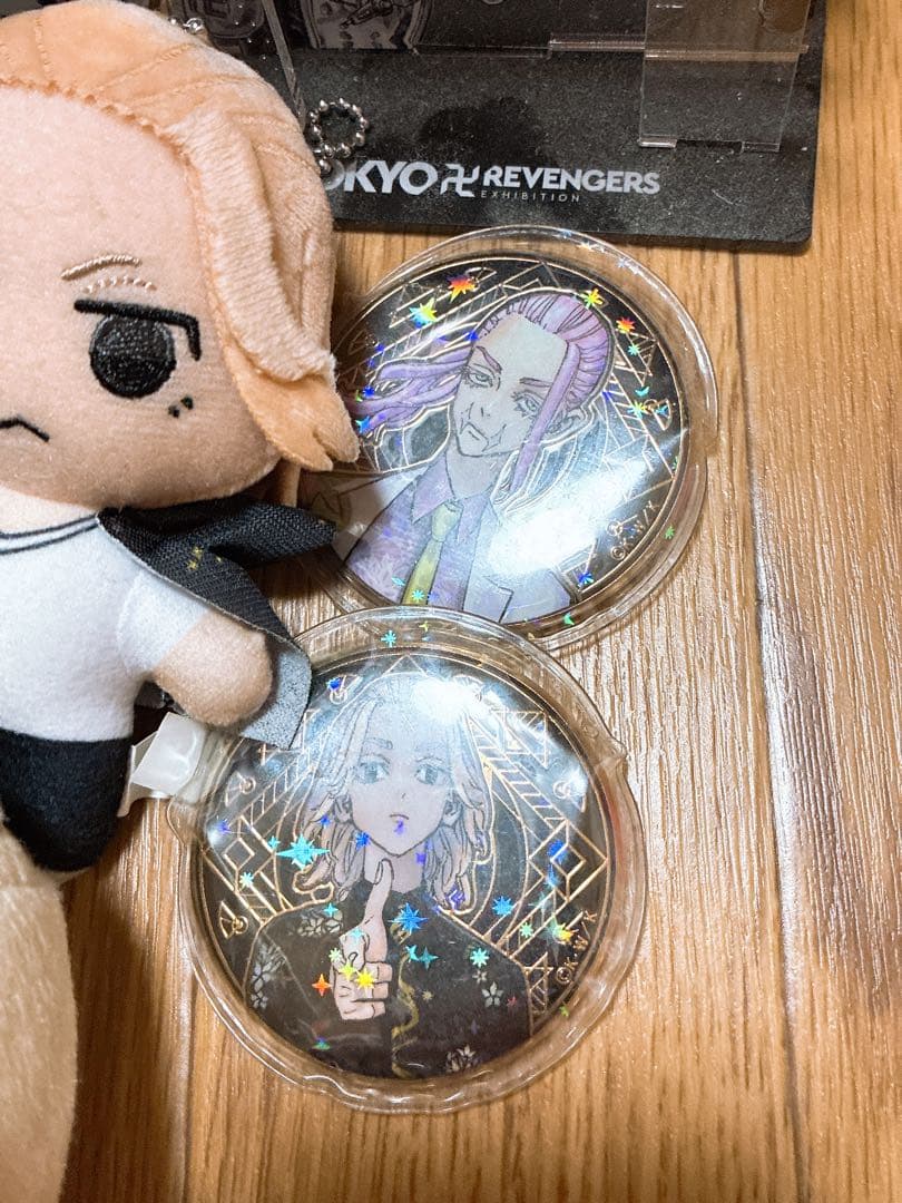 東京リベンジャーズ 切り抜き ポストカード ステッカー アクスタ等まとめ売り