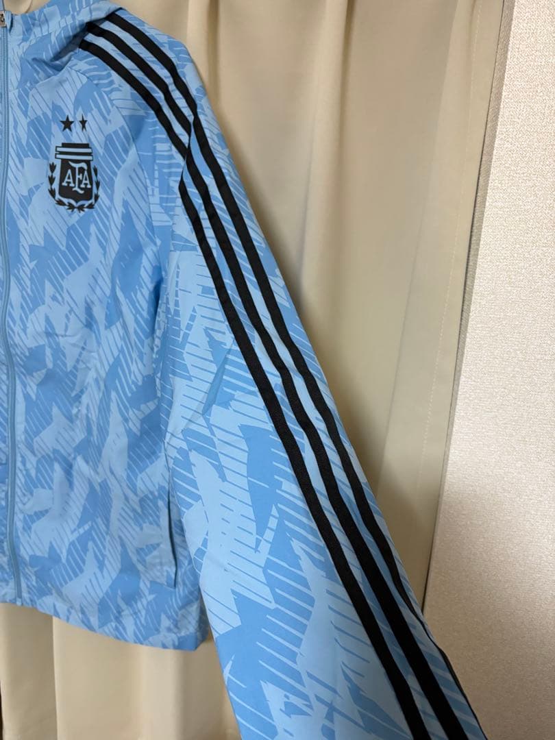 アルゼンチン代表　DNAウィンドブレーカー　Mサイズ