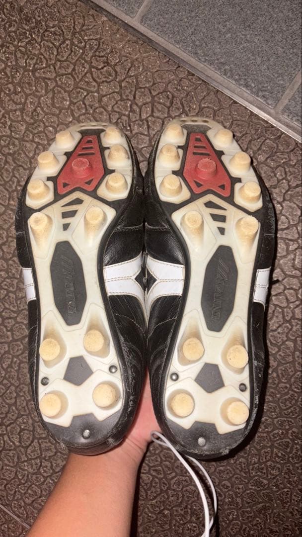 Mizuno Morelia サッカーシューズ スタッドタイプ